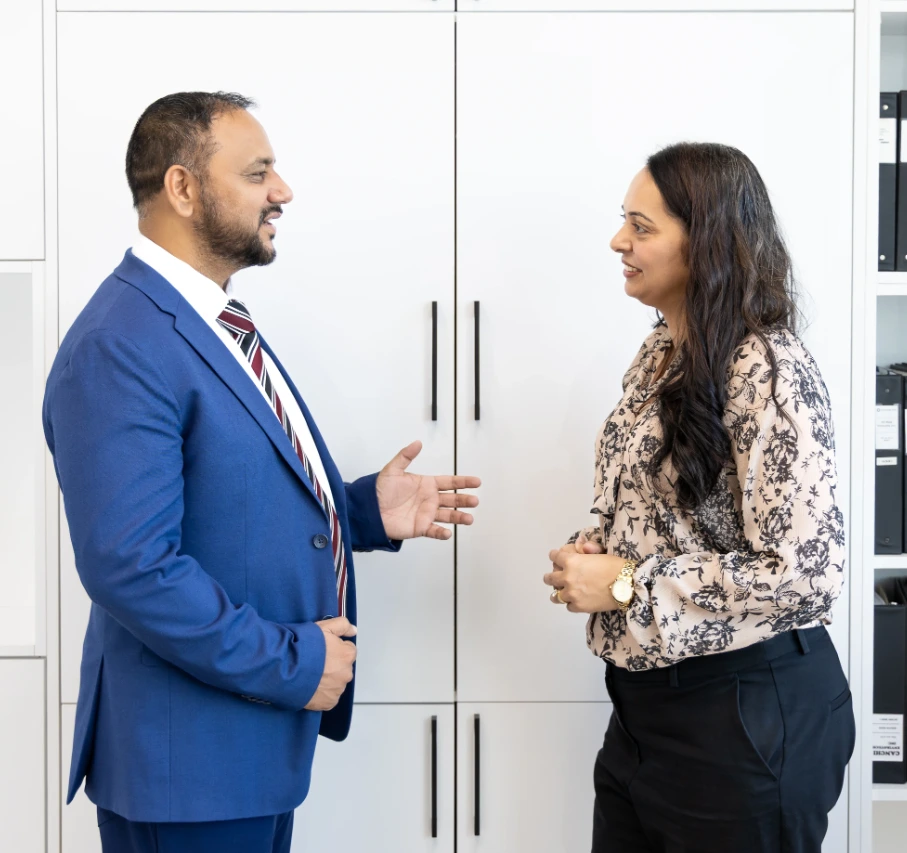 professionals with in-depth expertise​